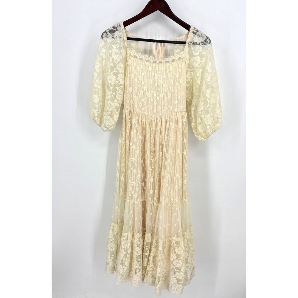 JOYFOLIE Mia Joy Lace Maxi Dress Beige Floral Boho Flowy Girls size S NWOT